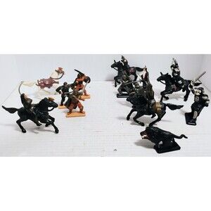 1988 TONKA WILLOW ACTION FIGURE LOT 17 CT MADMARTIGAN GEN KAEL QUEEN BAVMORDA